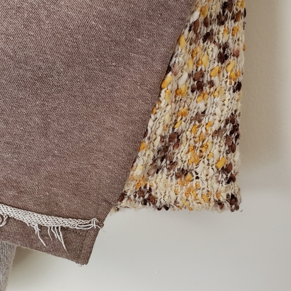 Hem & Thread Knit Sweater - Picture 5 of 6